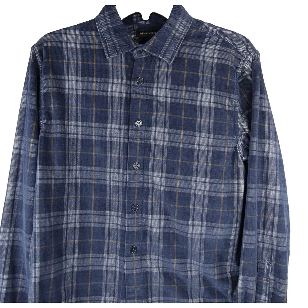 Banana Republic Untucked Slim Fit Corduroy Button Shirt Men's Small Navy Plaid